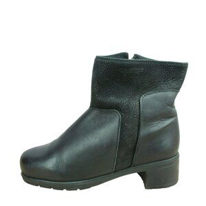 Martino Black Leather Side Zip Wool Lined Ankle Winter Boots Size 7.5 D